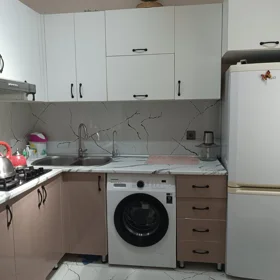 Baku-da 70.0 m2 mənzil satılır - Şəkil 2