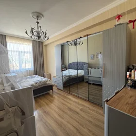 Baku-da 90.0 m2 mənzil satılır - Şəkil 4