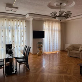 In Baku 160.0 m² apartment is for rent - Image 5