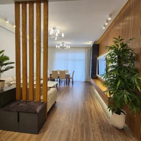 In Baku 150.0 m² apartment is for rent - Image 4