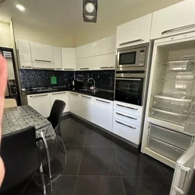 Baku-da 90.0 m2 mənzil kirayə verilir - Şəkil 2