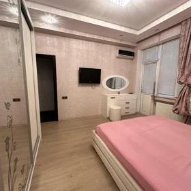 Baku-da 90.0 m2 mənzil kirayə verilir - Şəkil 4