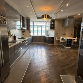 In Baku 180.0 m² apartment is for sale - Изображение 5