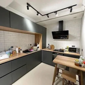 In Baku 85.0 m² apartment is for rent - Image 5