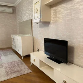 In Baku 120.0 m² apartment is for rent - Image 2