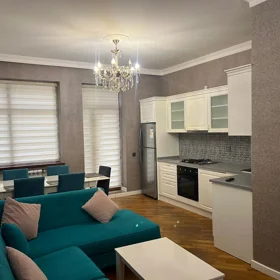 In Baku 90.0 m² apartment is for rent - Image 2