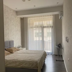 In Baku 70.0 m² apartment is for rent - Image 2