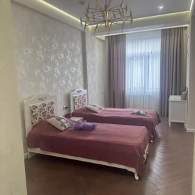 In Baku 106.0 m² apartment is for sale - Image 4