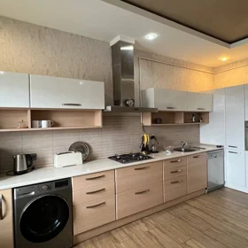 In Baku 105.0 m² apartment is for rent - Image 2