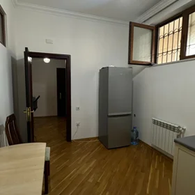 In Baku 110.0 m² apartment is for rent - Изображение 4