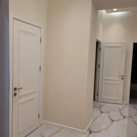 In Baku 80.0 m² apartment is for rent - Image 3