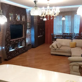 Baku-da 134.0 m2 mənzil kirayə verilir - Şəkil 2