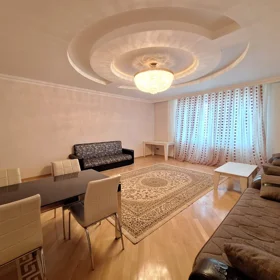 In Baku 170.0 m² apartment is for sale - Image 2