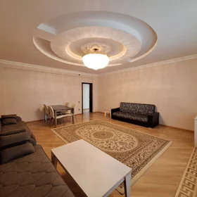 In Baku 170.0 m² apartment is for sale - Image 3