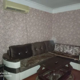 In Baku 100.0 m² house with 4.0 rooms is for rent - Изображение 2