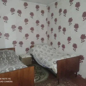 In Baku 100.0 m² house with 4.0 rooms is for rent - Изображение 4