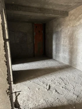 In Baku 110.0 m² apartment is for sale - Image 4