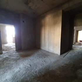 In Baku 98.0 m² apartment is for sale - Image 5