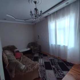 In Baku 130.0 m² house with 2.0 rooms is for sale - Image 4