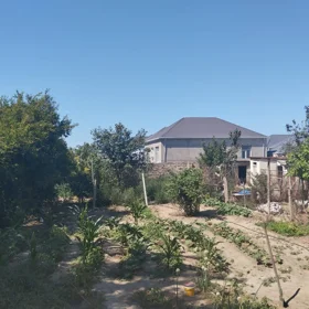 In Baku nan acre land is for sale - Image 3