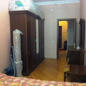 In Baku 90.0 m² apartment is for rent - Image 5