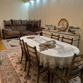 In Baku 100.0 m² apartment is for sale - Image 2