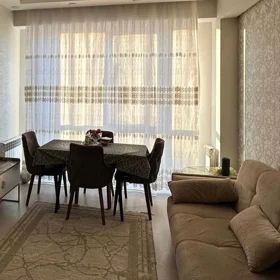 Baku-da 70.0 m2 mənzil kirayə verilir - Şəkil 2