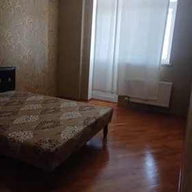 Baku-da 73.0 m2 mənzil kirayə verilir - Şəkil 3