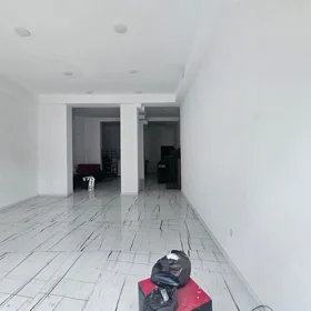 In Baku 125.0 m² commercial is for sale - Image 2