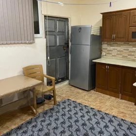 In Baku 90.0 m² house with 3.0 rooms is for rent - Изображение 2