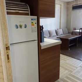 In Baku 110.0 m² apartment is for rent - Image 3