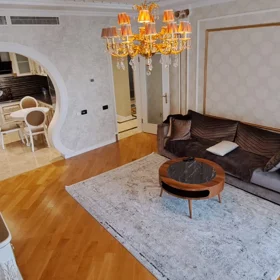 In Baku 150.0 m² apartment is for rent - Image 4