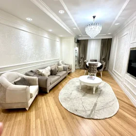 In Baku 150.0 m² apartment is for sale - Image 2