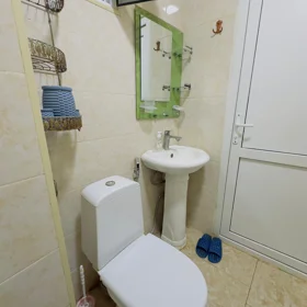 In Sumgayit 65.0 m² apartment is for sale - Image 3