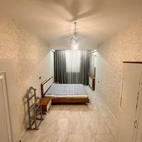 In Baku 150.0 m² apartment is for rent - Image 4