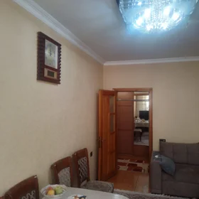 Khirdalan-da 70.0 m2 mənzil satılır - Şəkil 2