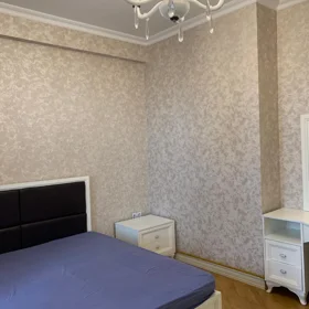 In Baku 70.0 m² apartment is for rent - Image 5