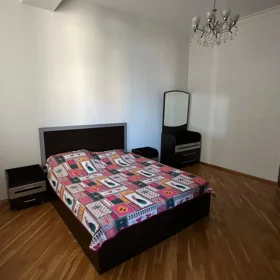 In Baku nan m² apartment is for sale - Image 3