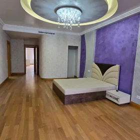 In Baku 265.0 m² apartment is for rent - Изображение 4