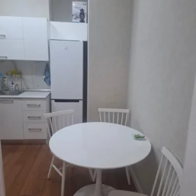 Baku-da 70.0 m2 mənzil kirayə verilir - Şəkil 3