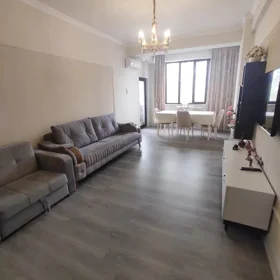 Baku-da nan m2 mənzil satılır - Şəkil 2