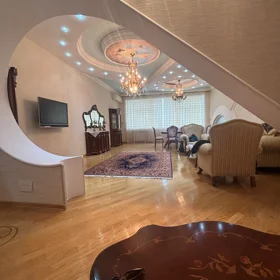 Baku-da 200.0 m2 mənzil kirayə verilir - Şəkil 2