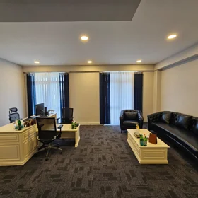 In Baku 176.0 m² office is for rent - Изображение 2