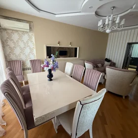 In Baku 124.0 m² apartment is for sale - Image 2