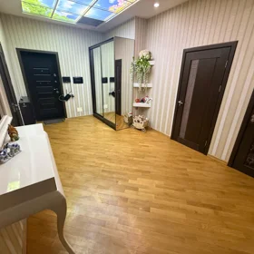 In Baku 124.0 m² apartment is for sale - Image 3