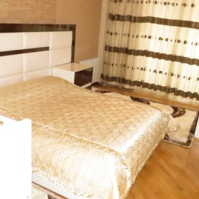 In Baku 260.0 m² apartment is for sale - Image 3