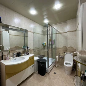 In Rəsulzadə qəsəbəsi 160.0 m² apartment is for sale - Image 3
