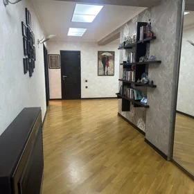 In Baku 129.0 m² apartment is for sale - Image 4