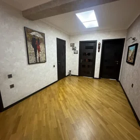 In Baku 129.0 m² apartment is for sale - Image 5