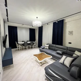 In Baku 118.0 m² apartment is for sale - Image 2